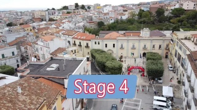 Highlights from the fourth stage of the ‘5 Days Puglia’ held in the tricky old town of Vico del Gargano. After the challenging course, athletes had the pleasure of tasting local food like the freshly prepared ‘pettola,’ lovingly cooked by the ladies of the Auser Association of Vico.